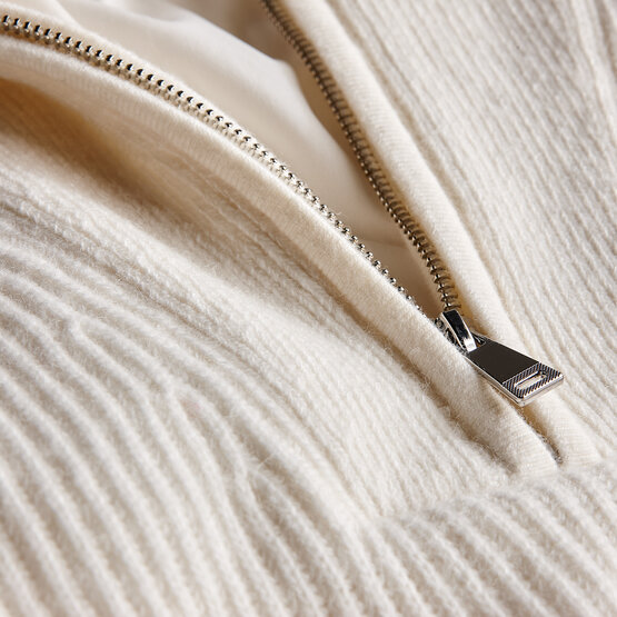 Valiente Troyer Windstopp Strick ecru