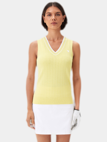 Macade Golf Ana Sleeveless V-Neck Strick Pullunder gelb